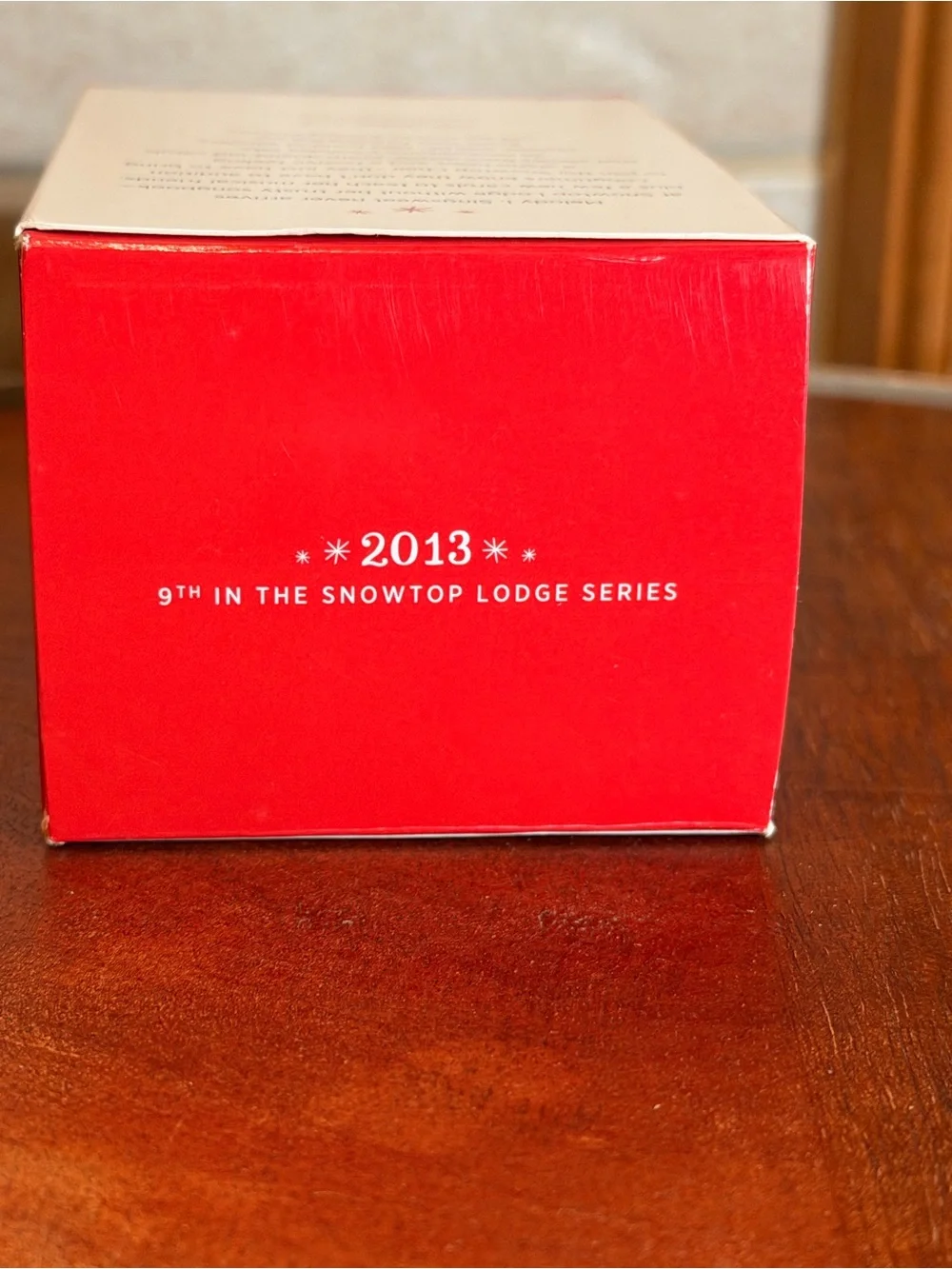 2013 Hallmark Snowtop Lodge 9 Melody L Singsweet Keepsake Ornament IOB QX9035